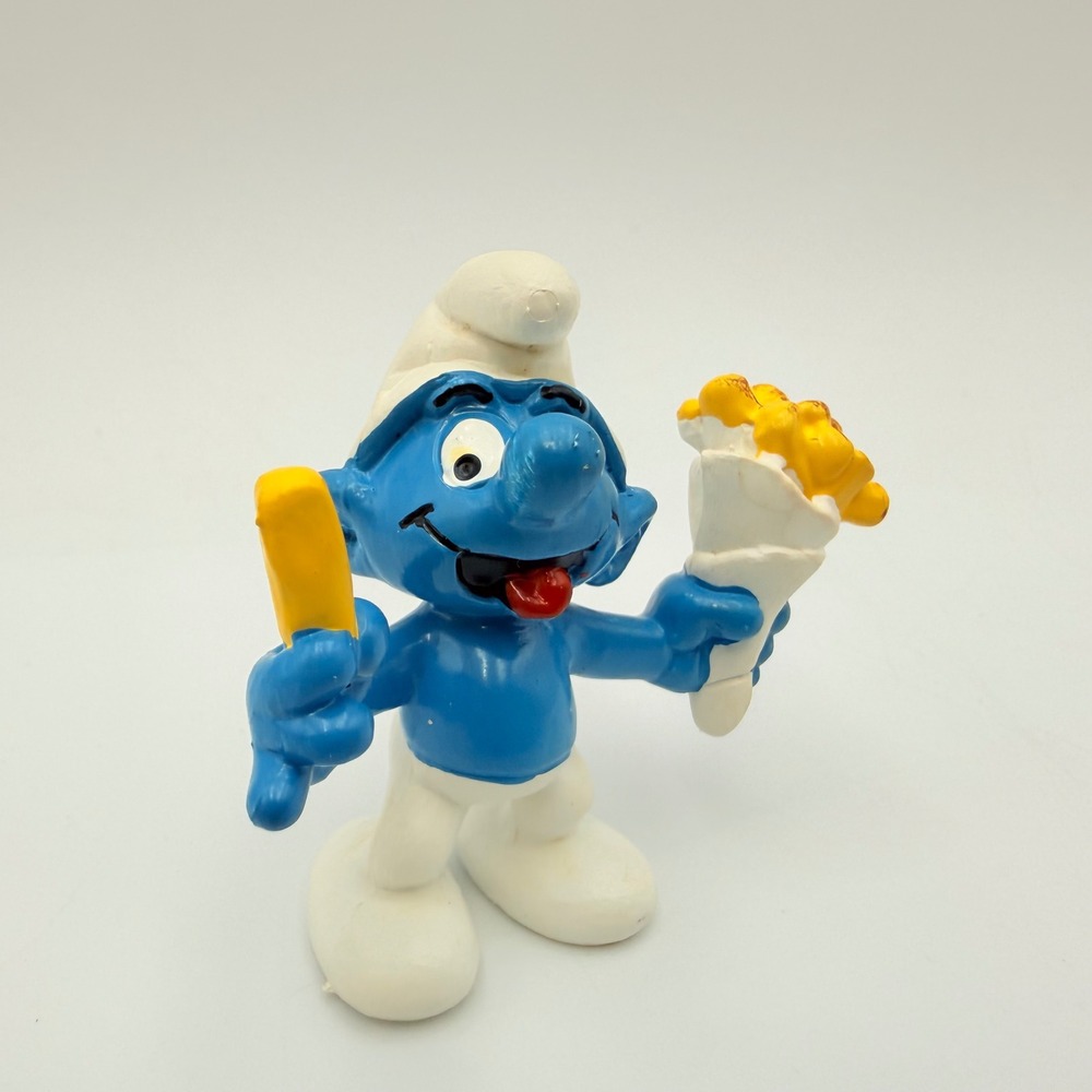 Vintage 1981 Schleich Smurf Figurine with French Fries W Germany Early Mold